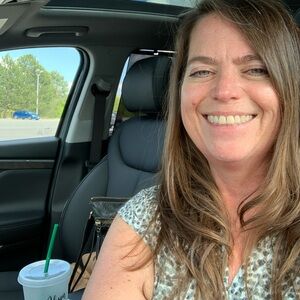 Meet your Posher, Alison